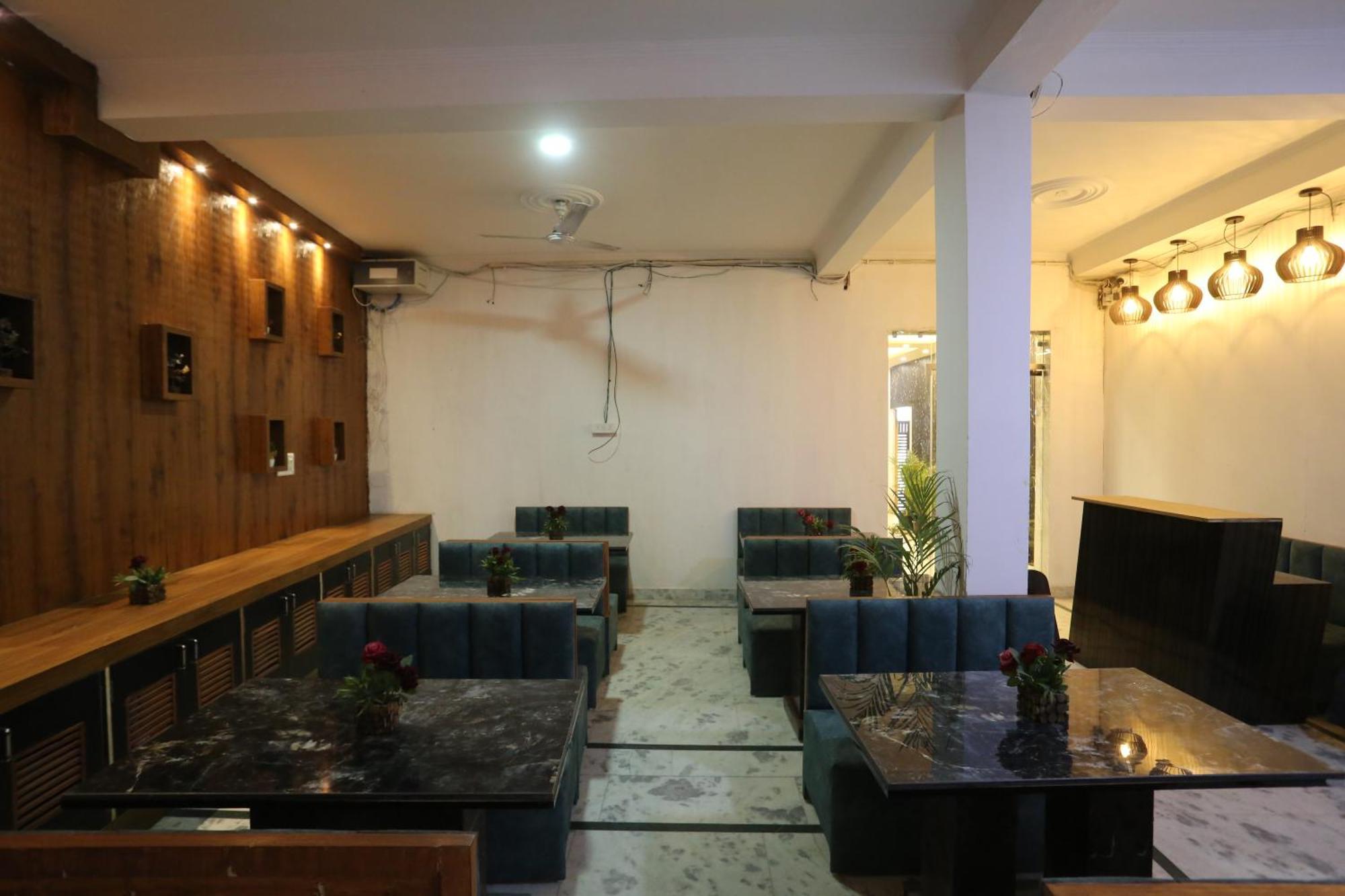 Backpackers - Ink Hotels Delhi Airport By Ss Group نيودلهي المظهر الخارجي الصورة