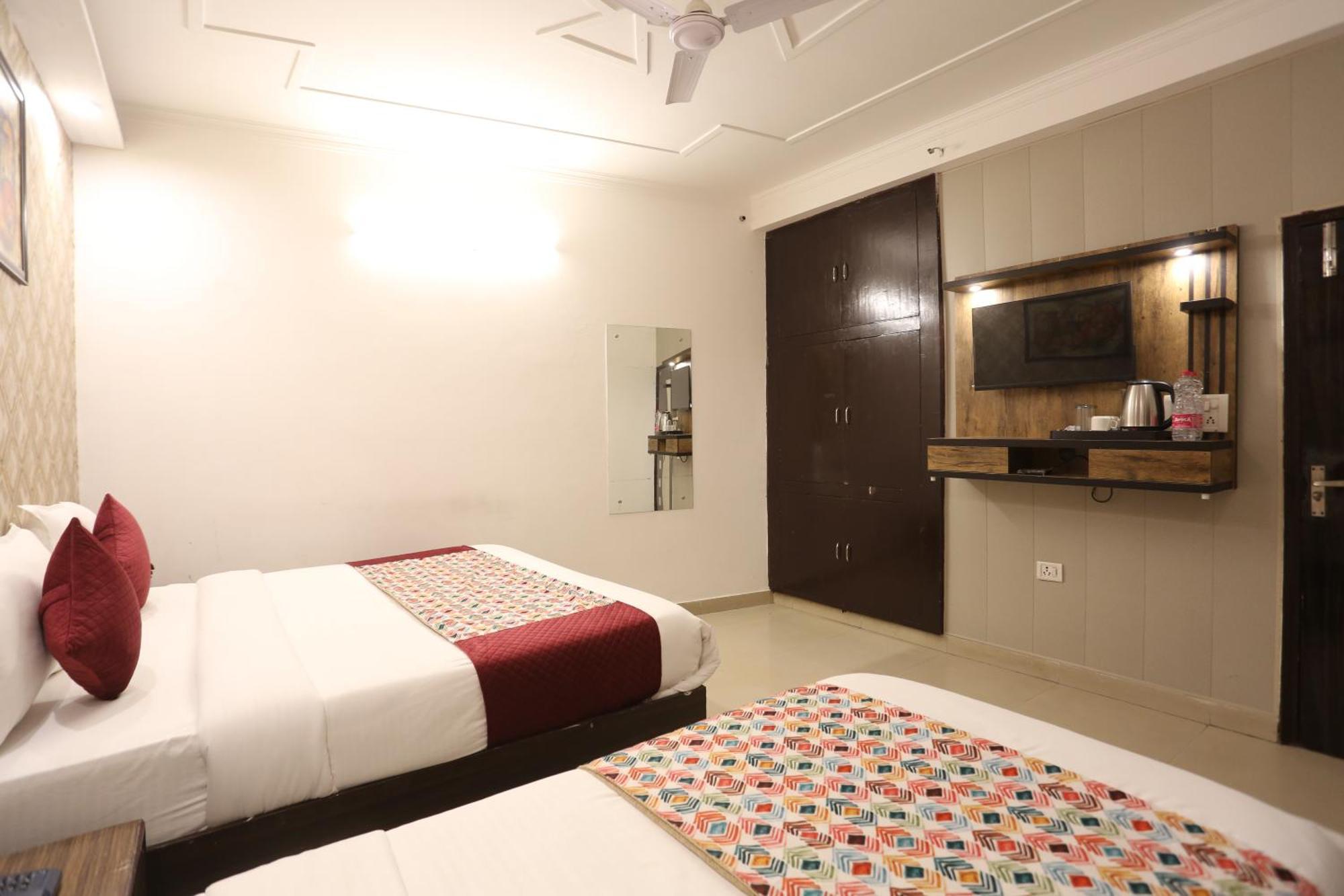 Backpackers - Ink Hotels Delhi Airport By Ss Group نيودلهي المظهر الخارجي الصورة