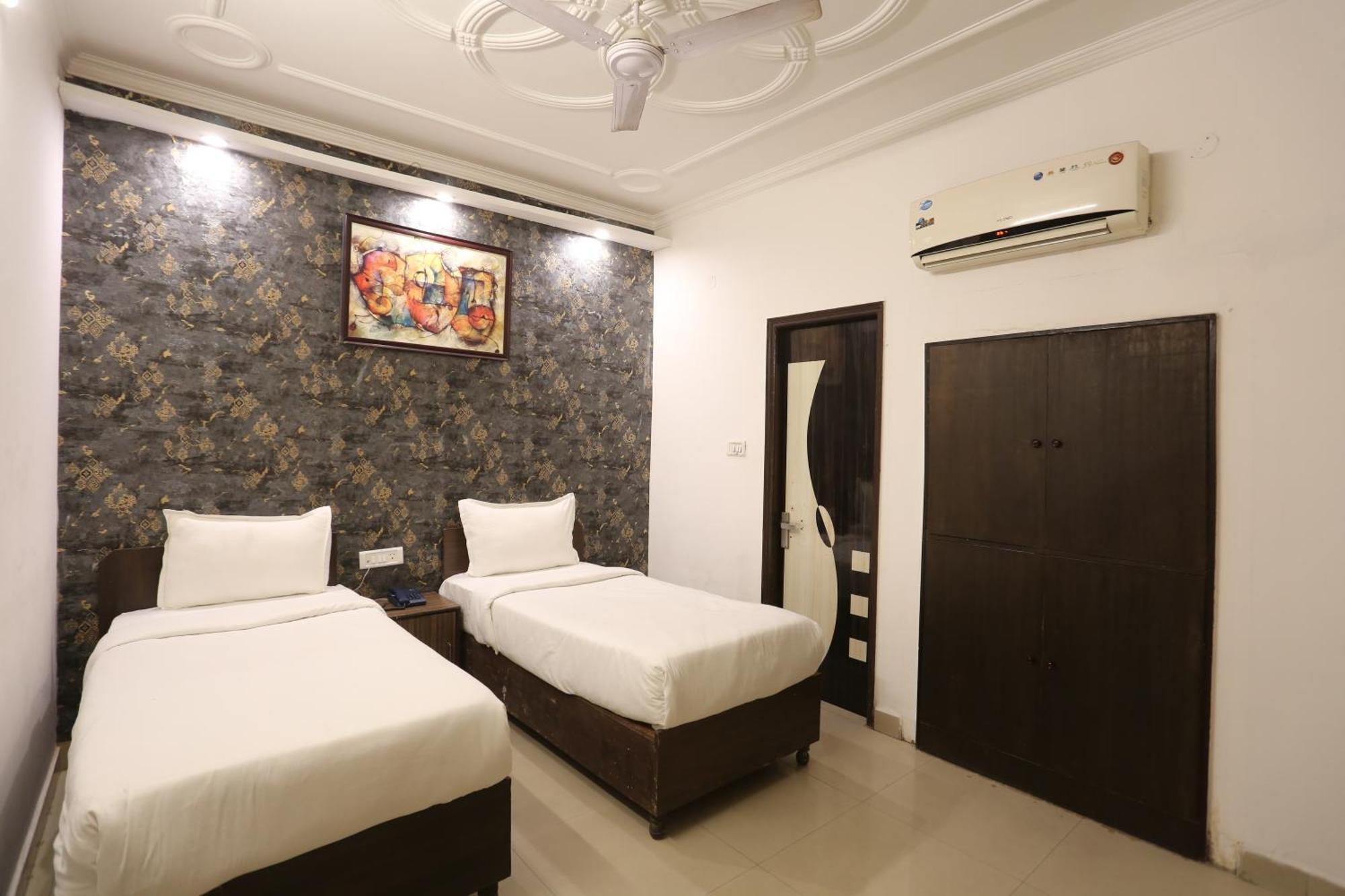 Backpackers - Ink Hotels Delhi Airport By Ss Group نيودلهي المظهر الخارجي الصورة